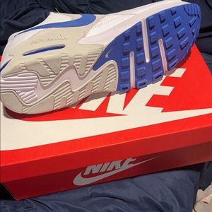 . He has not wore it one time ,brand new shoes. Nike Air max.